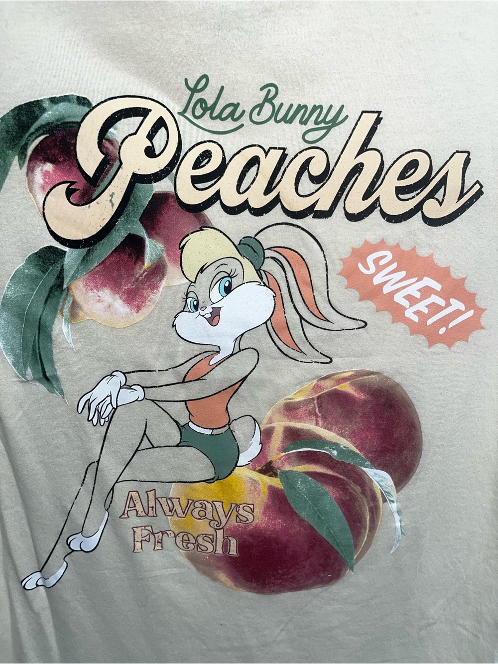 Lola Bunny Peaches Short Sleeve Tee - Cream - Picture 5 of 7